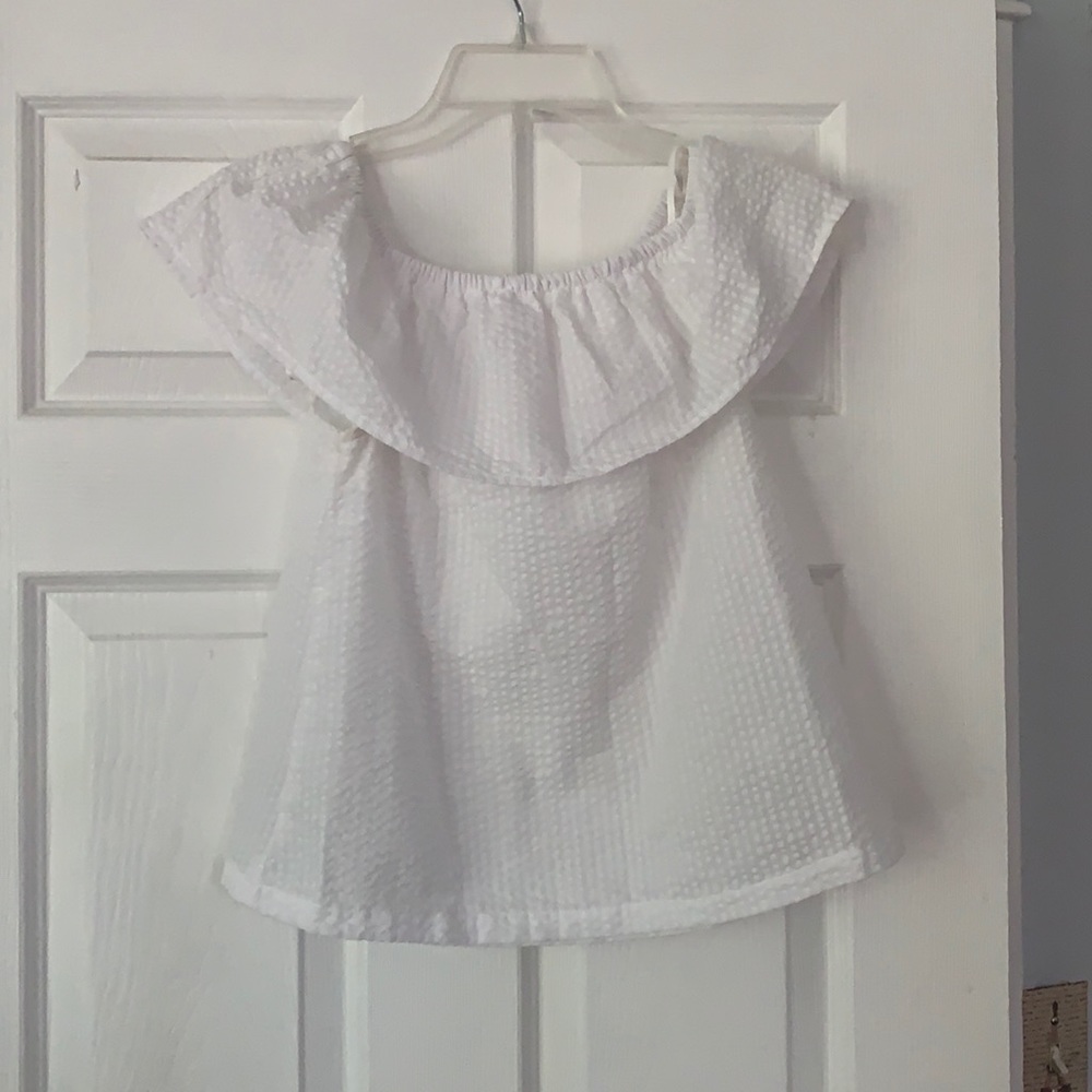Peasant/off the shoulder shirt